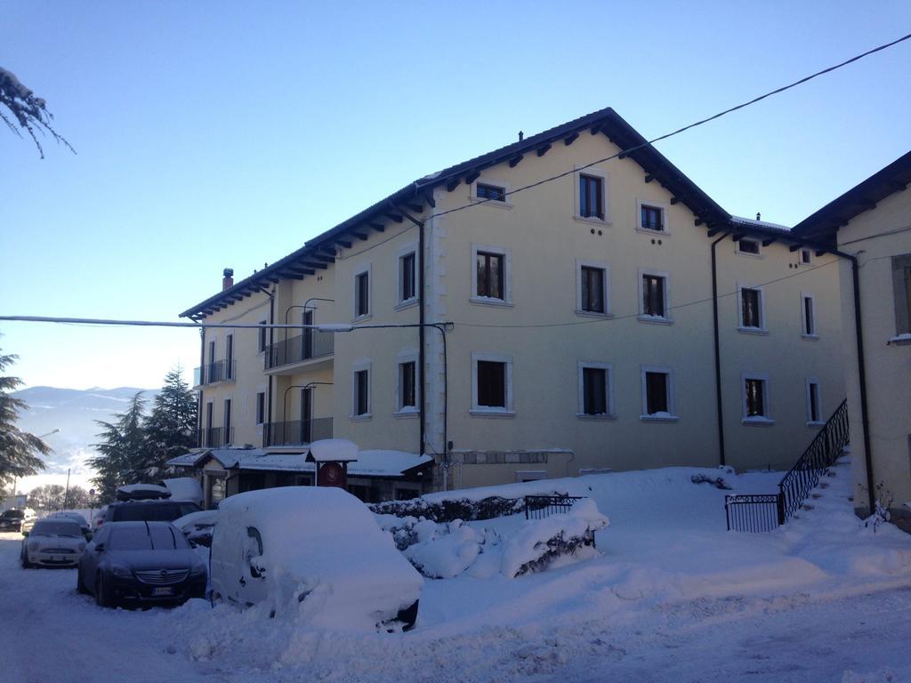Relais Ducale Spa & Pool เปสโกโกสตานโซ ภายนอก รูปภาพ