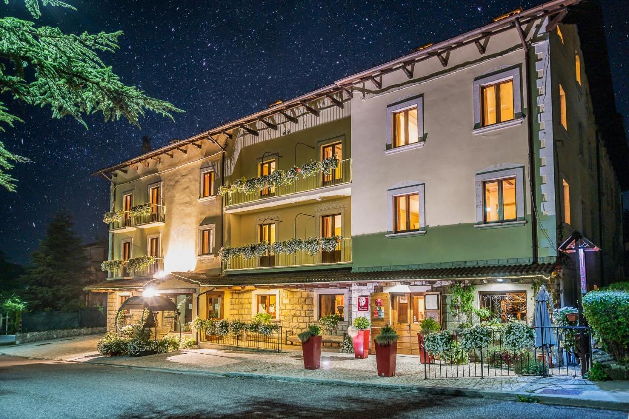 Relais Ducale Spa & Pool เปสโกโกสตานโซ ภายนอก รูปภาพ
